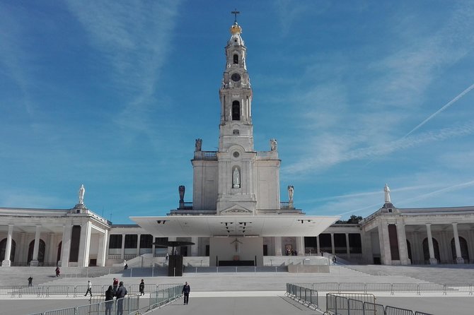 Discover Fátima: Half-Day Small-Group Tour From Lisbon - Meeting Points