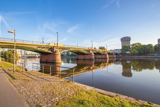 Discovering Sachsenhausen in Frankfurt With a Local - Last Words