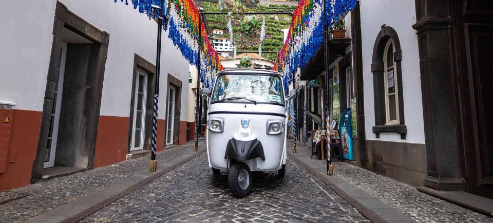 Do Funchal - Câmara De Lobos Fishing Village Tuk Tuk Tour - Pickup Details