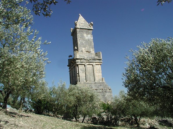 Dougga Guided Day Tour From Tunis - Additional Details