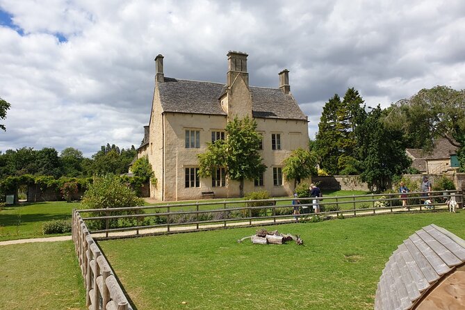 Downton Abbey Day In The Cotswolds Tour - Booking Information