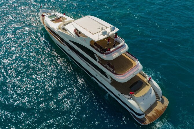 Dubai Harbour Super Yacht Experience With Live Station & Drinks - Booking Details