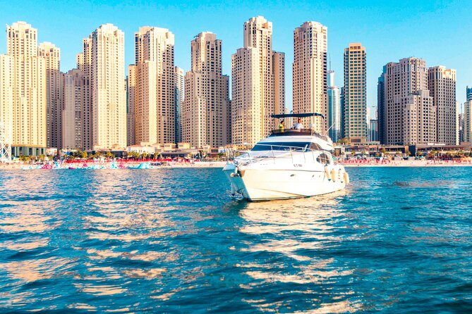 Dubai Yacht Rental - Book 58 Ft Private Yacht up to 28 Persons - Reviews and Additional Info