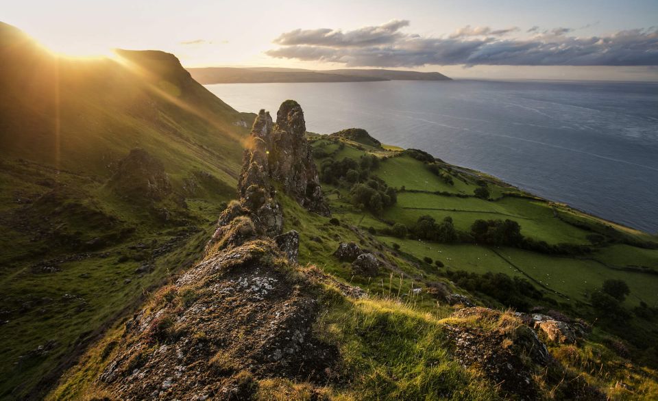 Dublin: Giant's Causeway, Dark Hedges & Titanic Guided Tour - Booking and Cancellation Policies