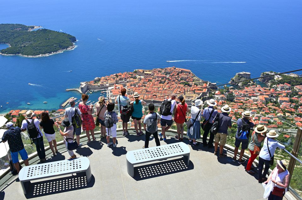 Dubrovnik: Cable Car, Walking Tour and City Walls Combo - Customer Reviews