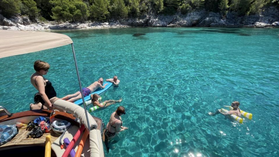 Dubrovnik: Full-Day Luxury Private Boat Tour - Tour Inclusions