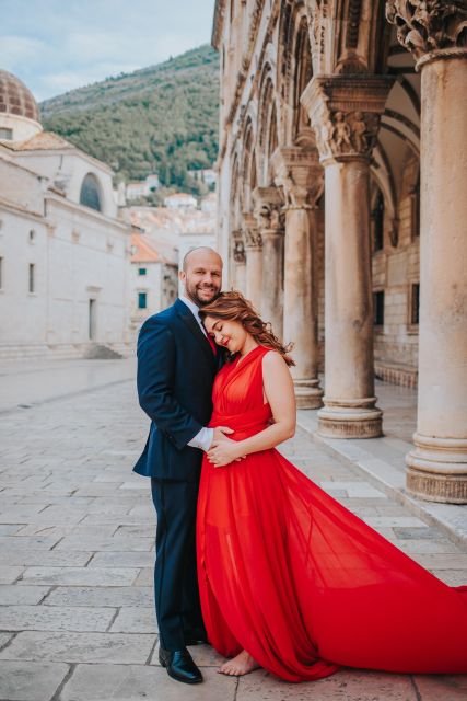 Dubrovnik: Infinity Flying Dress Photo Shoot (Jonadress) - Instructor and Photography