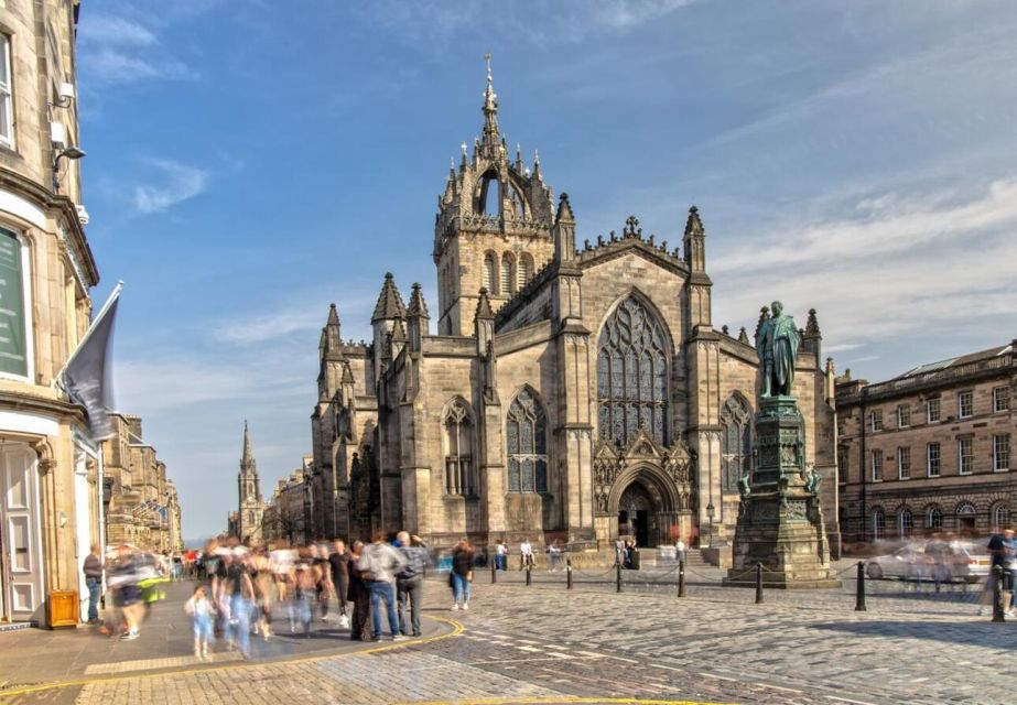 Enchanting Edinburgh: Unveiling Old Town's Secrets - Greyfriars Kirk Mysteries