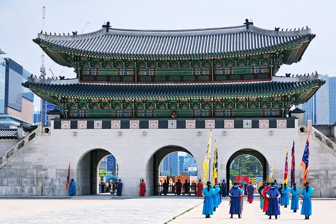 Essential Seoul Tour in the Magnificent Palace With a Hanbok - Cancellation Policy Details