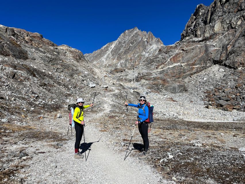 Everest Base Camp Trek With Helicopter Return - Cultural Immersion