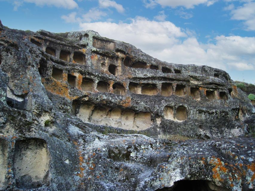 Excursion to the Ventanillas De Otuzco and Tres Molinos Farm - Pickup and Transfer Details