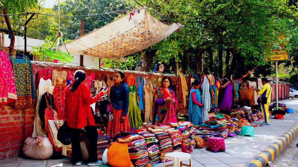 Explore Delhi's Shopper's Paradise-Bargain & Shop Like a Pro - Upscale Stores and Flea Markets