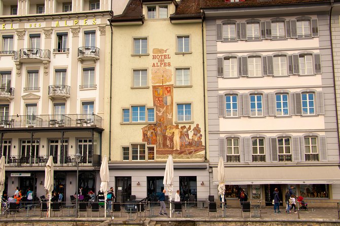 Explore Lucerne'S Art and Culture With a Local - Tour Duration and Group Size
