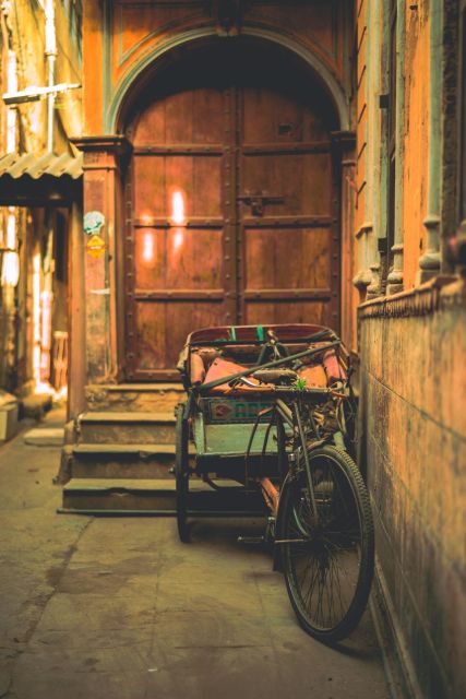 Explore Old Delhi in Tuk Tuk and New Delhi by Car - Tuk Tuk Vs. Car Experience