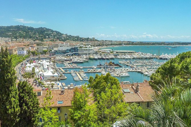 Explore the Instaworthy Spots of Cannes With a Local - Booking a Local Tour Guide