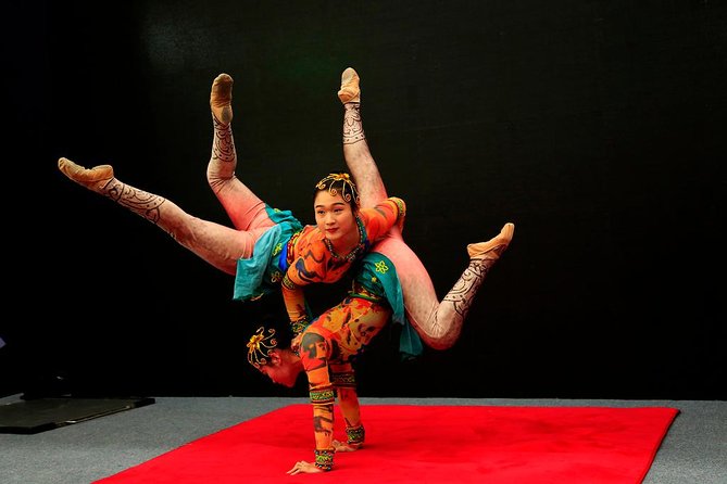 Famous Chinese Acrobatics Show With Private Transportation - Review Sources