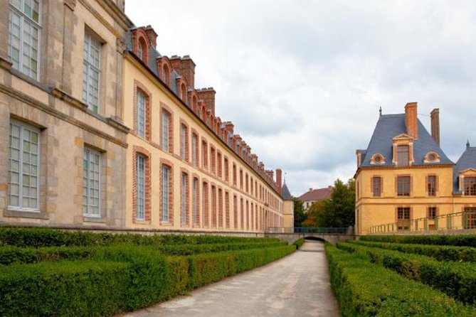 Fontainebleau Castle Half-Day Tour From Paris - Tour Extension Option