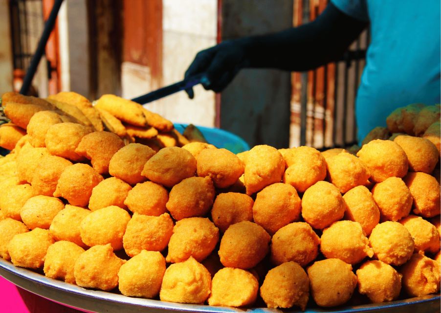 Food Crawl Aurangabad 2 Hours Guided Local Food Tasting Tour - Royal Snacks and Maharashtrian Dishes