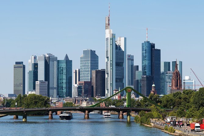 Frankfurt Half-Day Private Sightseeing Tour - Multilingual Tour Experience