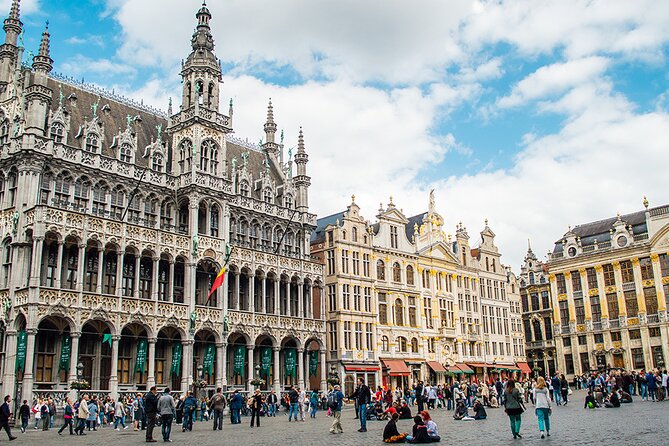 Free Tour of Brussels in Italian (With Booking Fee) - Legal and Operational Details