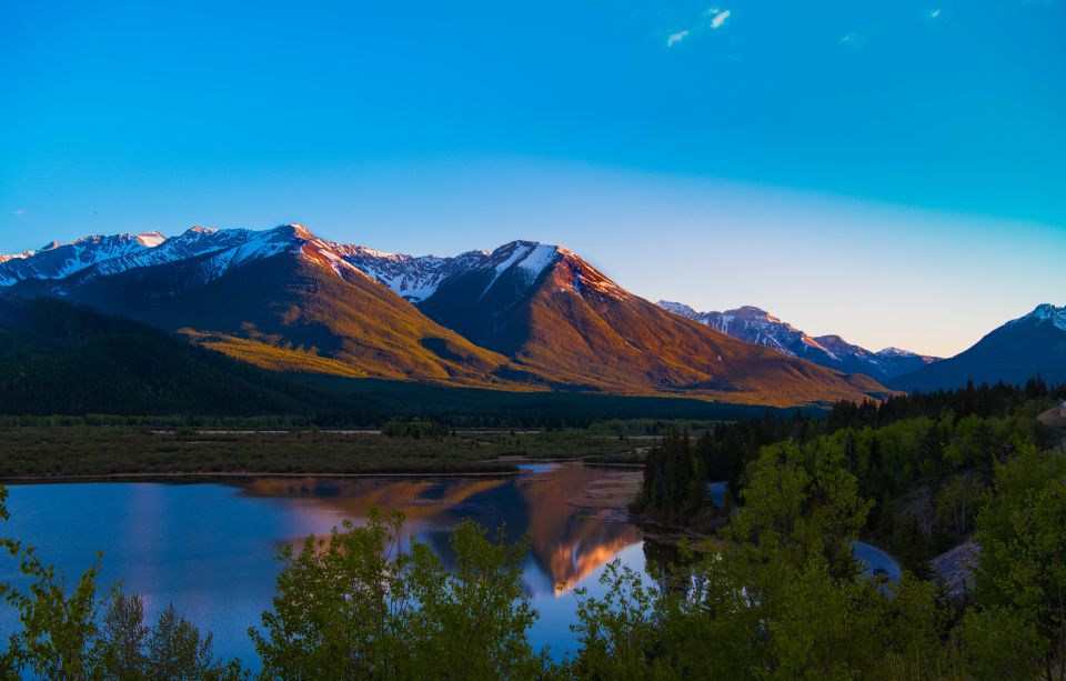 From Calgary: Deep 1 Day Tour in Banff - Destination Overview: Banff National Park