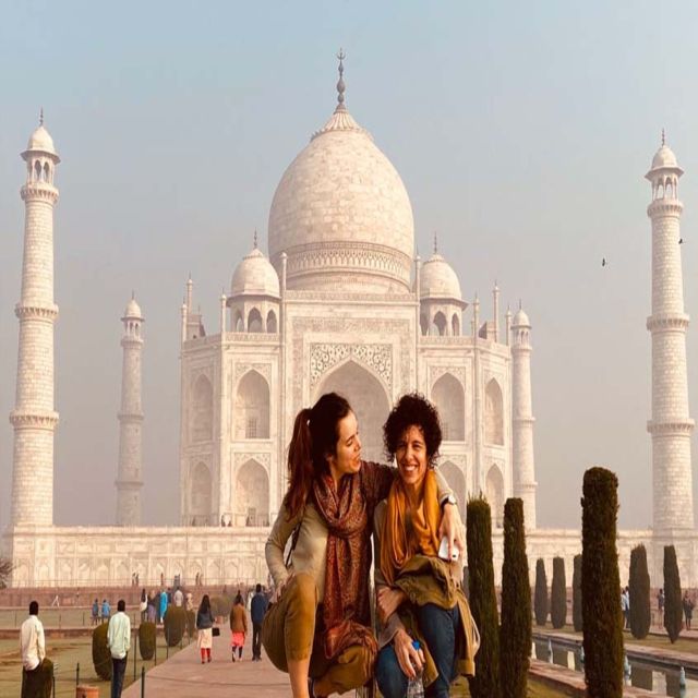 From Delhi: Agra Private Tour With Fast Entry to Taj Mahal - Location Information