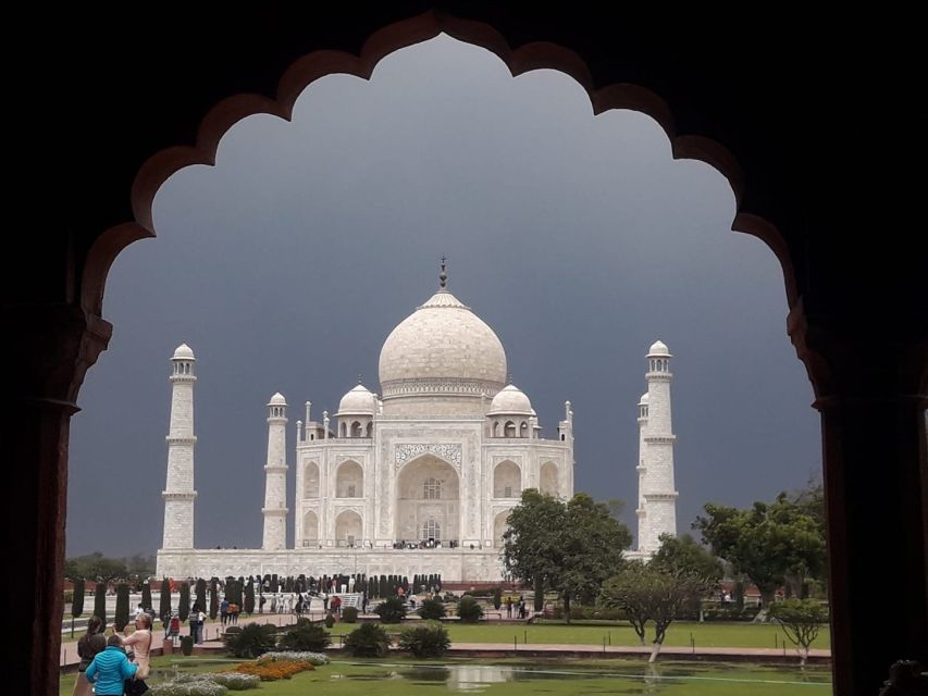 From Delhi: Sunrise Taj Mahal Private Tour With Agra Fort - Specific Tour Details