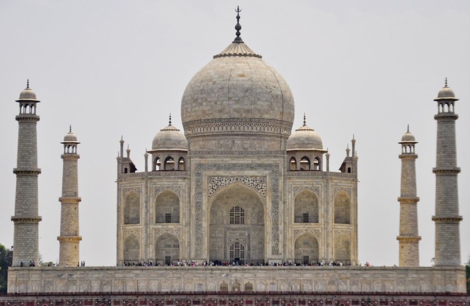 From Delhi :- Taj Mahal Tour With Private Guide By Car - Pickup Locations and Schedule