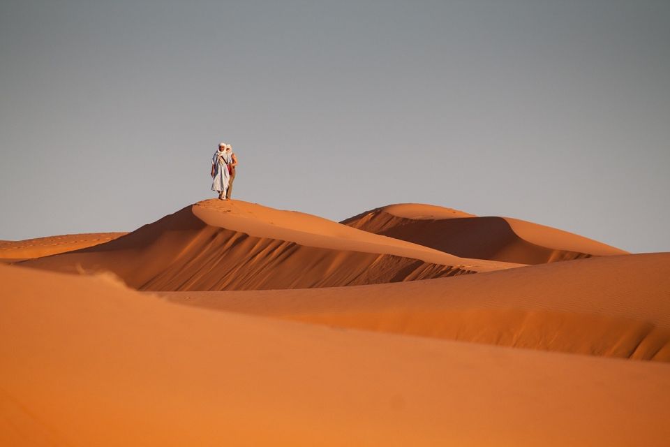 From Fez: Sahara Desert 2-Day Tour With Merzouga Camp Stay - Detailed Itinerary Overview
