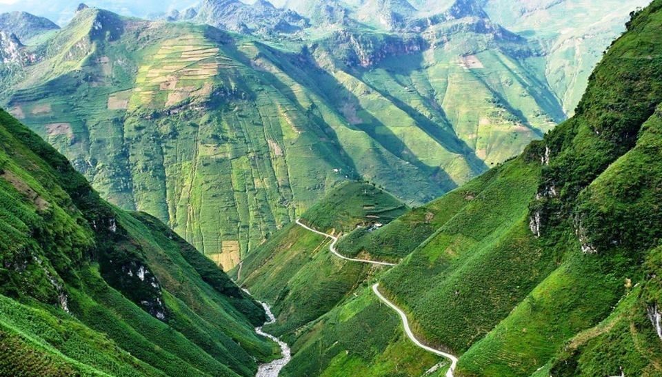 From Hanoi: 3-Day Sapa Trekking With Limousine Transfer - Trekking Through Natural Landscapes