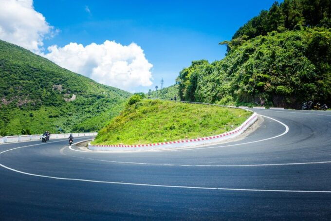 From Hue: Hai Van Pass Motorbike Tour to Da Nang or Hoi An - Customer Testimonials and Ratings