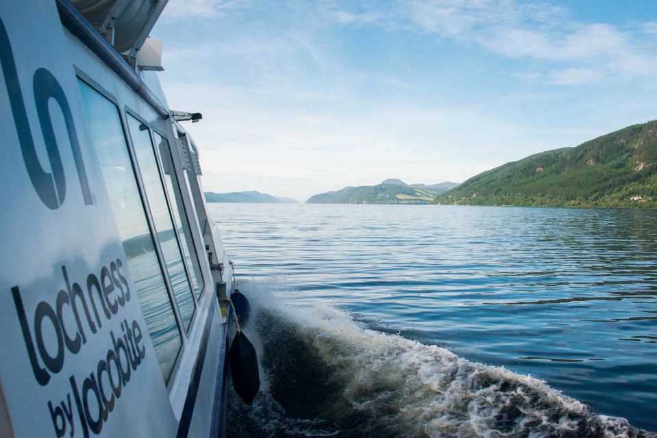 From Inverness: Loch Ness Cruise and Urquhart Castle - Boat Cruise Experience
