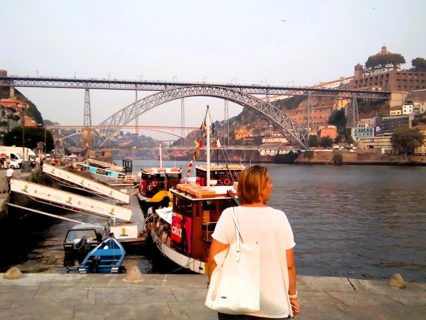 From Lisbon to Porto With 2 Stop in the Way Private Tour - Transportation and Guides