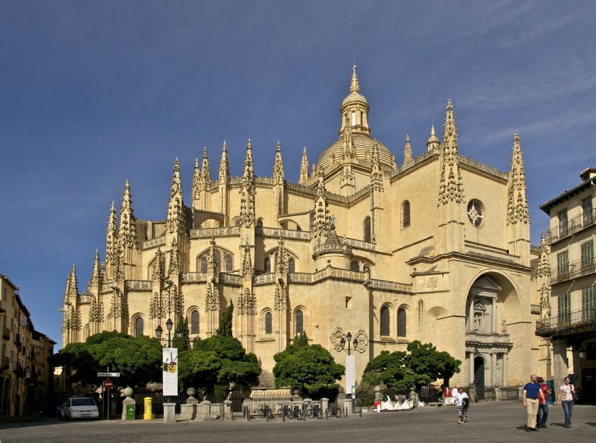 From Madrid: Segovia Guided Tour With Cathedral Admission - Customer Reviews and Ratings