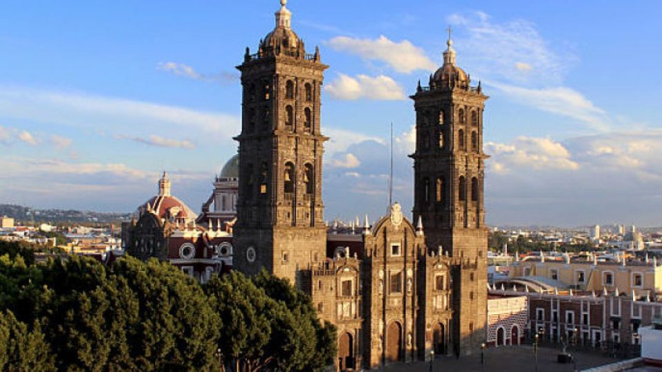 From Mexico City: Cholula, Tonantzintla and Puebla Tour - Tour Description