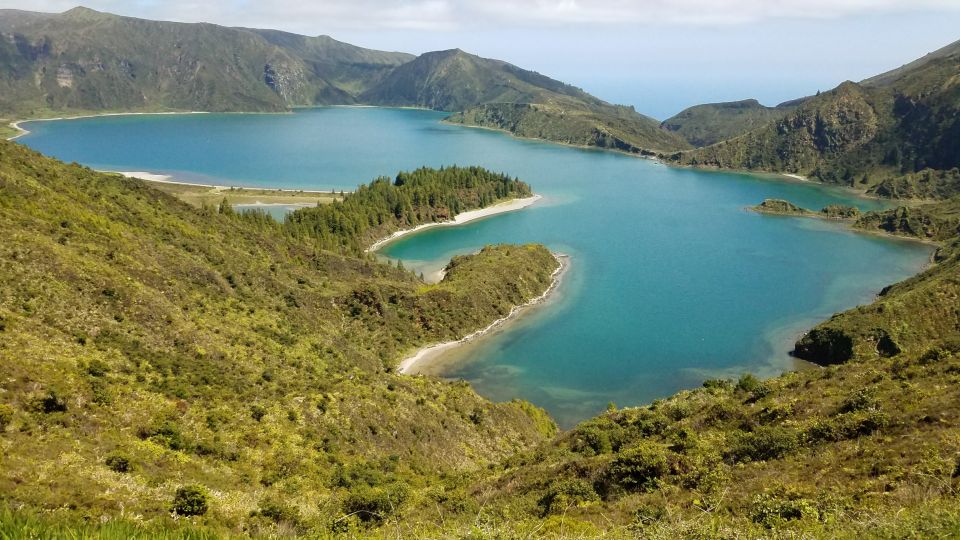 From Ponta Delgada: Sete Cidades and Lagoa Do Fogo Day Tour - Tour Experience