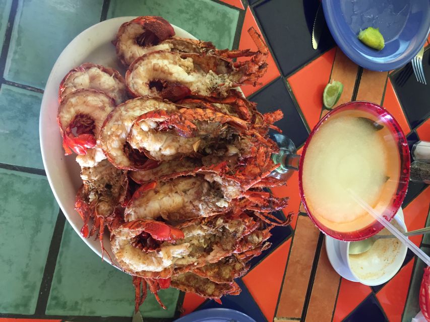 From San Diego: Private Puerto Nuevo Tour With Lobster Lunch - Lobster Lunch Experience