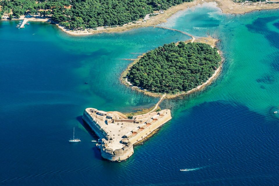 From Sinj: 1.5-Hour Private Flight Over Kornati & ŠIbenik - Safety and Suitability