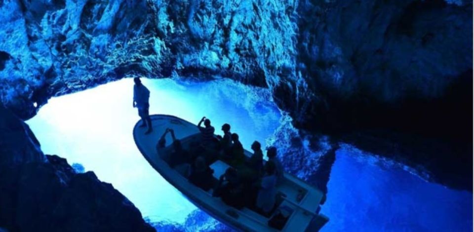 From Split: Blue Cave & 6 Islands Boat Tour With Snorkeling - Itinerary Details