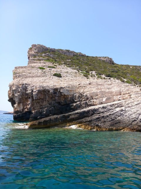 From Supetar, Brač: Boat Tour to Hvar and Pakleni Islands - Important Information