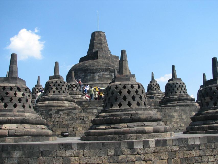 From Yogyakarta: Half-Day to Tour Borobudur Temple - Inclusions