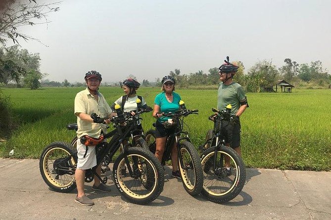 Full-Day E-Bike Adventure Ping River and Nam Phrae (Flat-Hilly, Guided) - Lunch and Refreshment Details