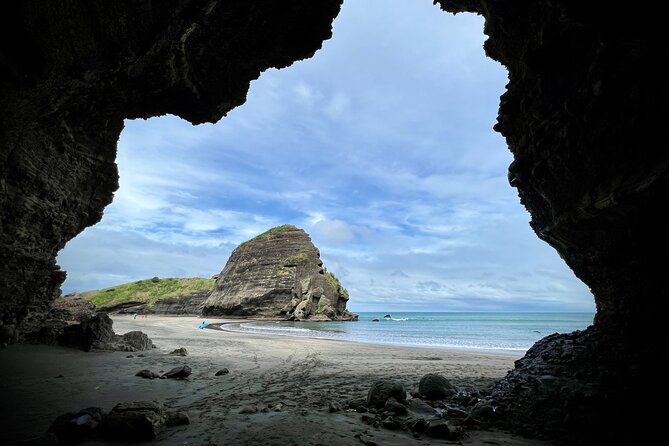 Full Day Exploring the Wild Piha Beach In Auckland - Booking Details