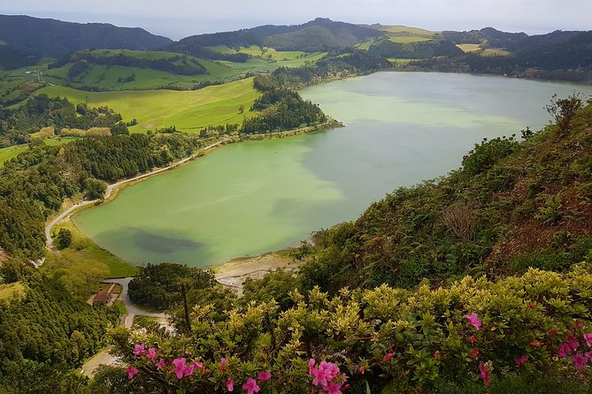 Full-Day Furnas Tour: Lake, Fumaroles and Thermal Pools 4x4 - Additional Resources and Support