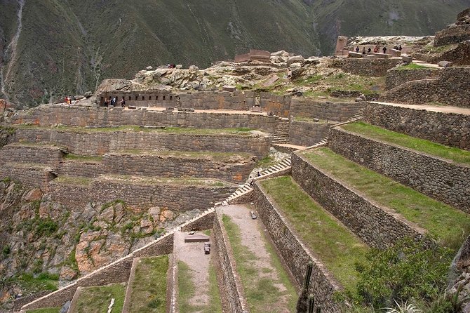 Full Day in the Sacred Valley - The Pantry of Cusco - Scenic Drive to Urubamba