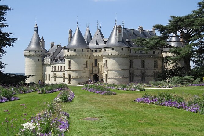 Full-Day Private Tour to Châteaux of the Loire Without Guide - Booking and Cancellation Policy