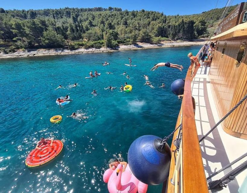 Full-Day Swimming and Snorkeling Tour in Split - Transportation Details