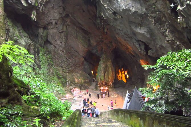 Full Day Tour to Perfume Pagoda With Traditional Boat Ride - Tour Logistics