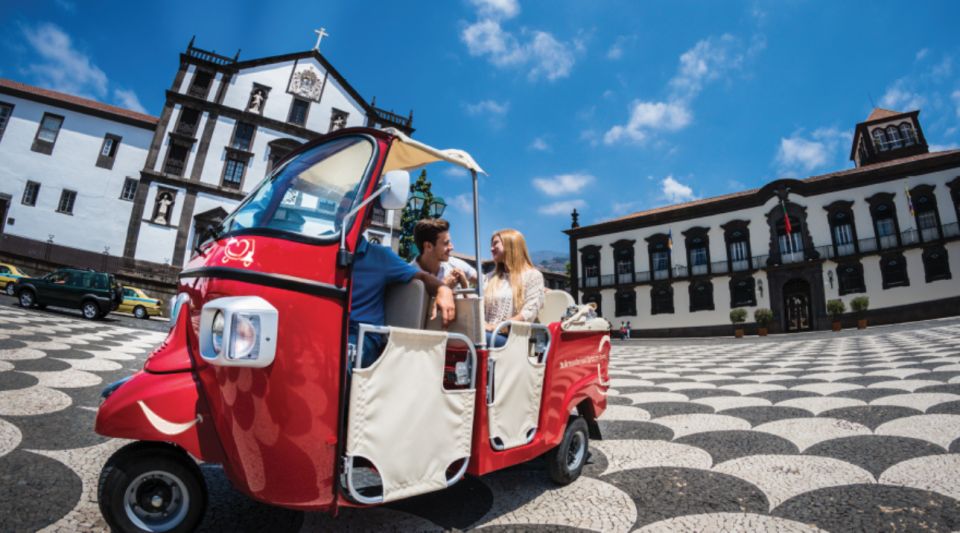 Funchal: Guided Tour by Tuk Tuk With Drop-Off at CR7 Museum - Tour Itinerary