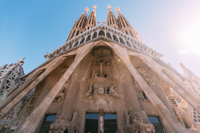 Gaudi and La Sagrada Familia Exterior Self-Guided Audio Tour - Reviews Summary